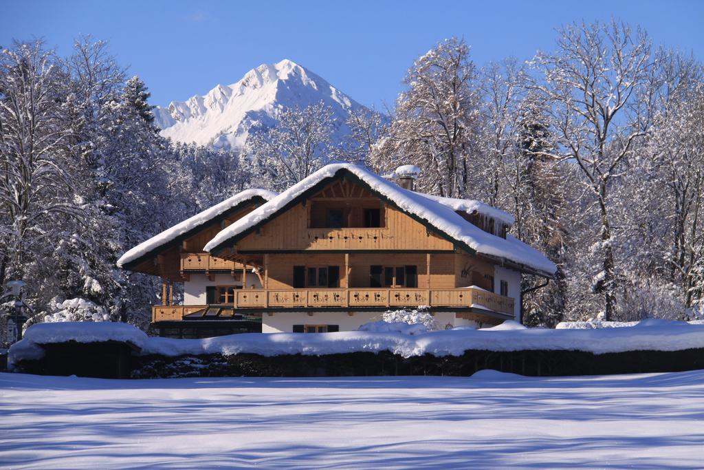 Hotel Landhaus Strobl Am See Бад Виезее Екстериор снимка