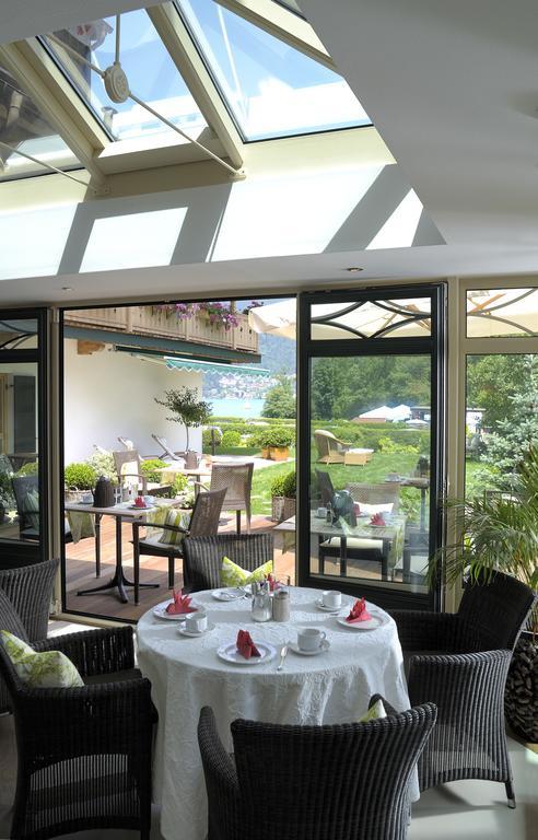 Hotel Landhaus Strobl Am See Бад Виезее Екстериор снимка